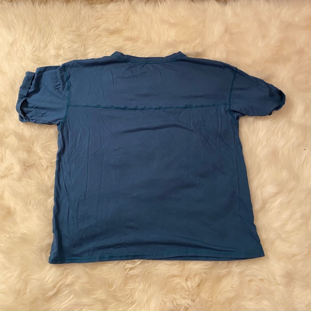 American Eagle tee - Picture 4 of 8